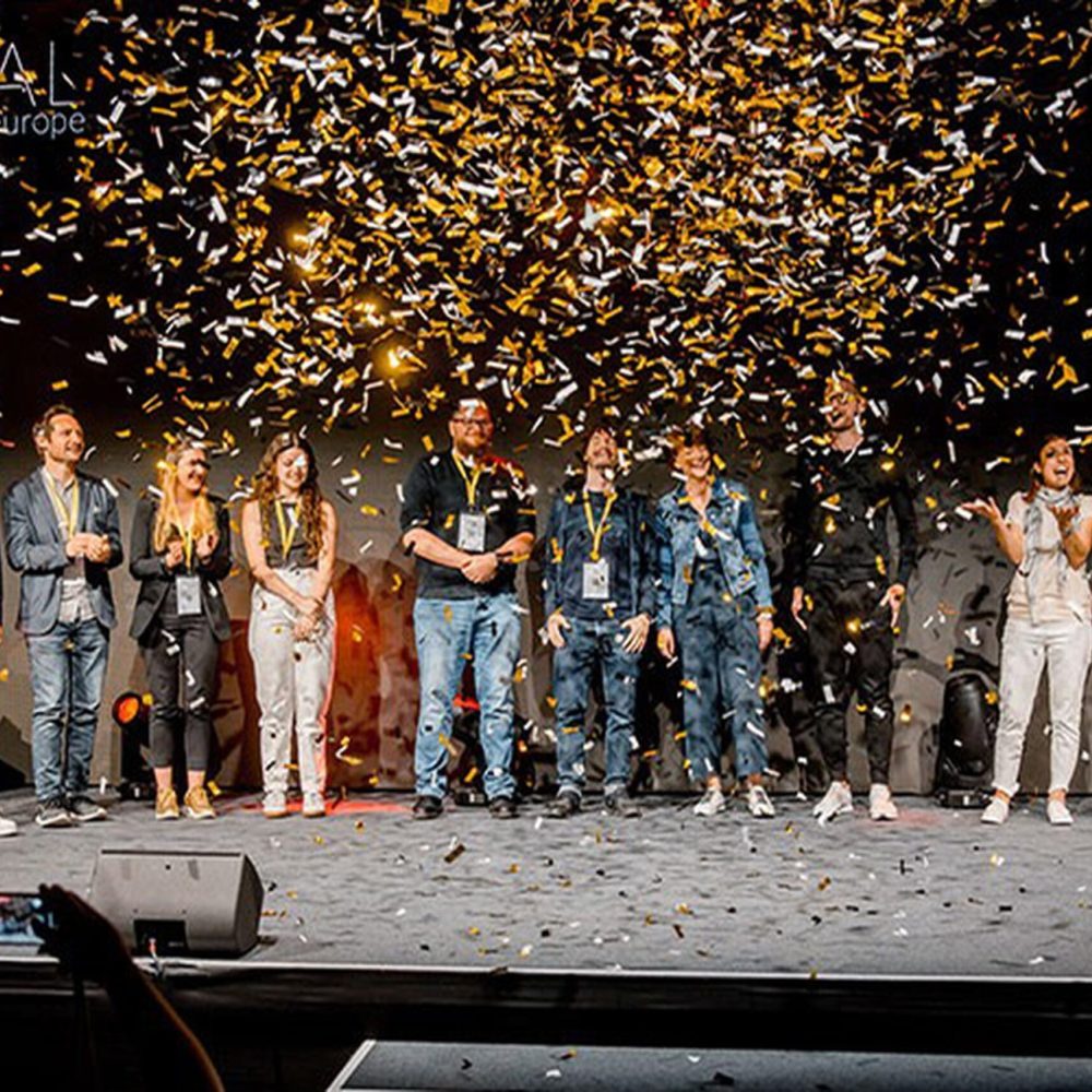 swiss-hr-award-2022_4_web2.jpg__1500x1000.0_q85_HIGH_RESOLUTION_crop-smart_subsampling-2_upscale@2x