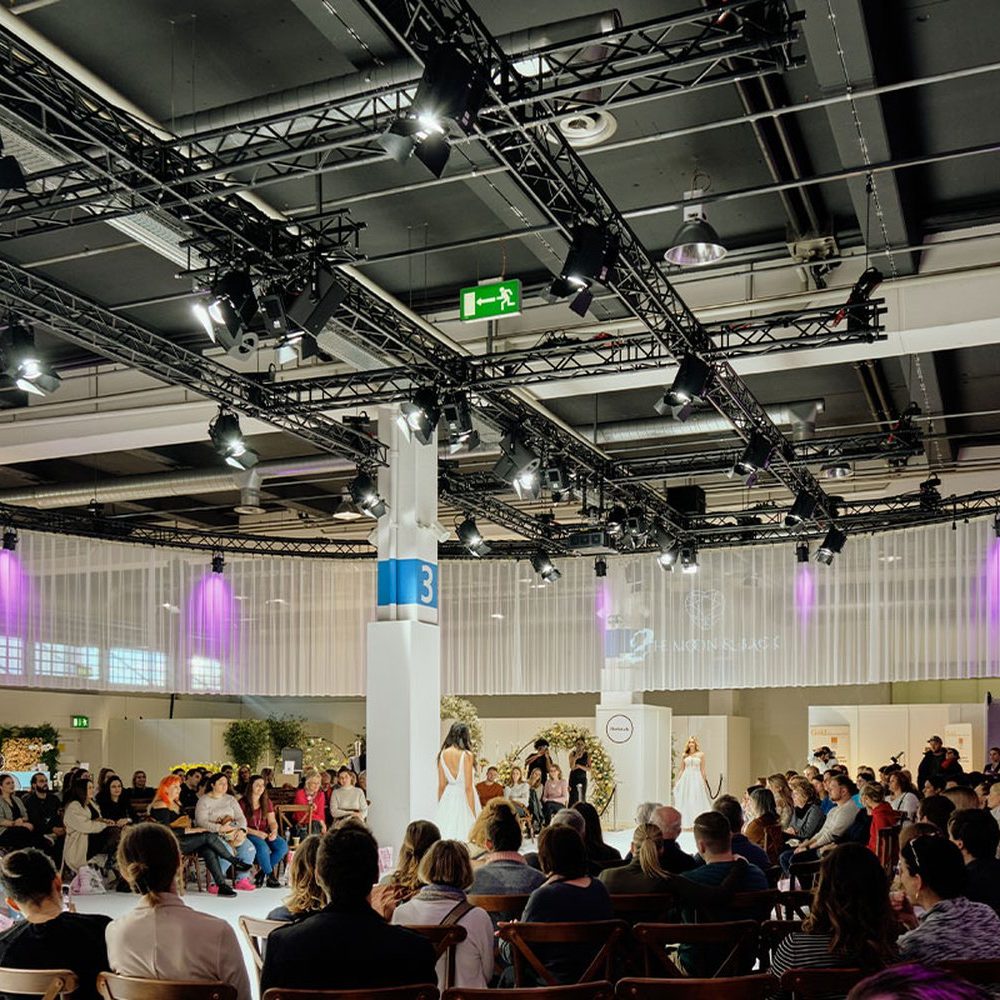 swiss-wedding-world-winkler2.jpg__1500x1000.0_q85_HIGH_RESOLUTION_crop-smart_subsampling-2_upscale