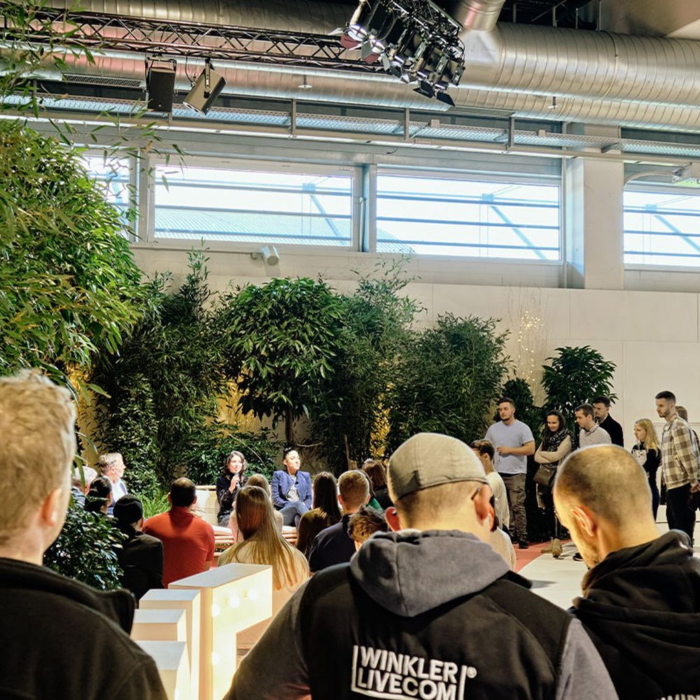 swiss-wedding-world-winkler6.jpg__1500x1000.0_q85_HIGH_RESOLUTION_crop-smart_subsampling-2_upscale